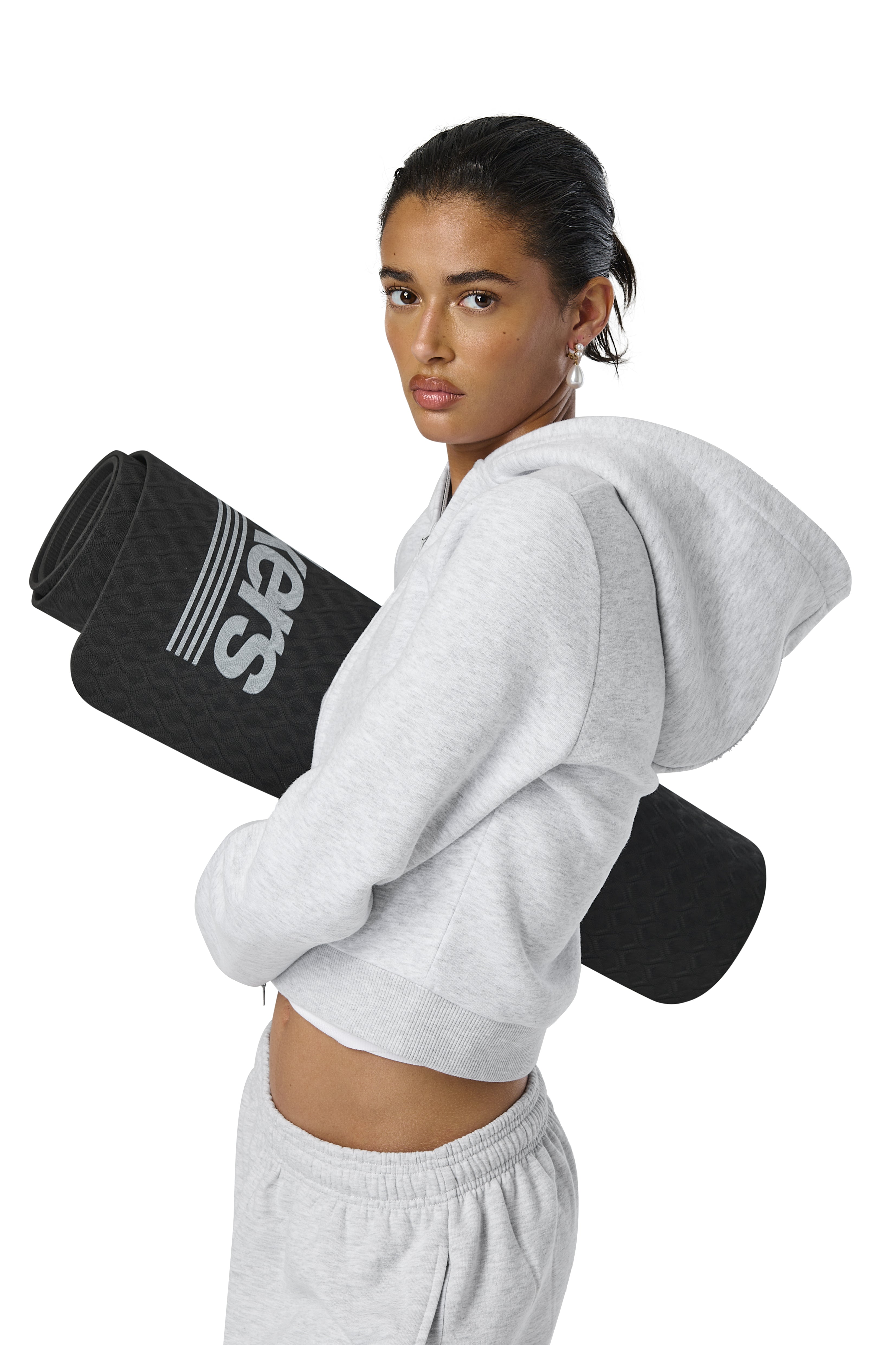 Model Iman is 5'8 and wears size S.